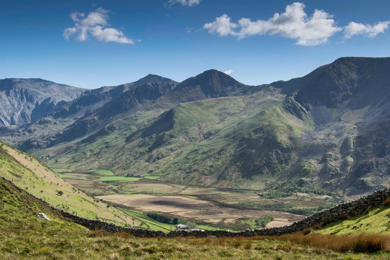 Snowdonia Mountain Hostel Bethesda Exteriér fotografie